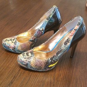 BCBG stilettos only worn once